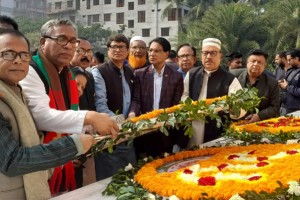 মহান বিজয় দিবসে কুষ্টিয়া জেলা আওয়ামী লীগের শ্রদ্ধাঞ্জলি