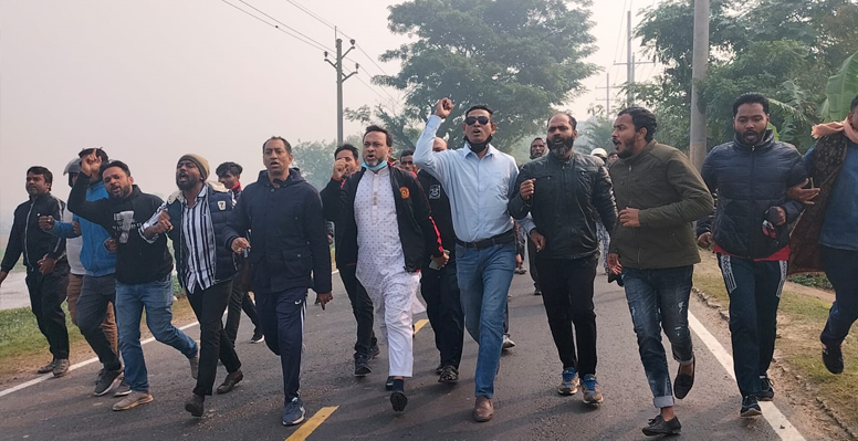 কুষ্টিয়ায় অবরোধের সমর্থনে সদর উপজেলা বিএনপির বিক্ষোভ মিছিল
