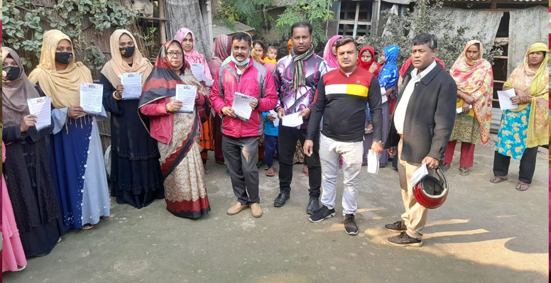 মিরপুর ও ভেড়ামারা বিএনপির উদ্যোগে উঠান বৈঠকে লিফলেট বিতরণ