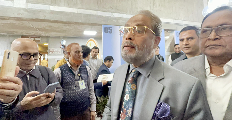 বিরোধী দলেই থাকতে চাই : জিএম কাদের