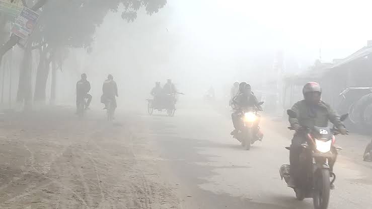 জেলায় শৈত্যপ্রবাহ, সর্বনিম্ন তাপমাত্রা দিনাজপুরে ৮.৮ ডিগ্রি