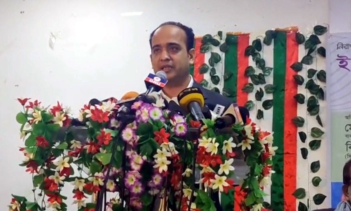 ইভ্যালি গ্রাহকের টাকা ফেরত দিতে বেশি দিন লাগবে না : সিইও রাসেল