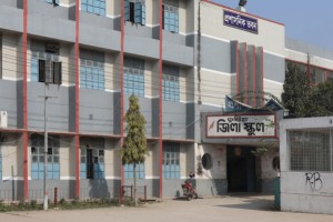 কুষ্টিয়ায় মৌসুমের সর্বনিম্ন তাপমাত্রায় স্কুল বন্ধ ঘোষণা