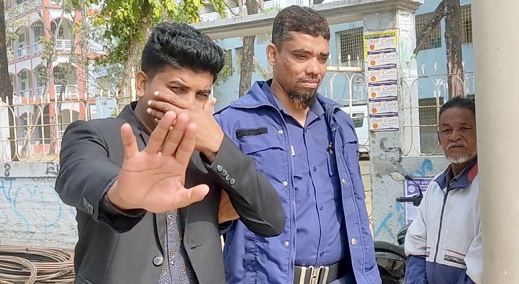 কুষ্টিয়ায় প্রাথমিক সহকারী শিক্ষক নিয়োগ পরীক্ষায় যুবকের কারাদণ্ড