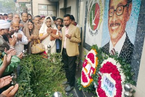 রাজধানীর কাকরাইল অফিসের দখল নিল জাপার রওশনপন্থিরা