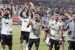 শিরোপা লড়াই জমিয়ে তুলল মোহামেডান