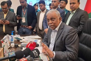 আমাদের সীমান্ত ক্রস করে কাউকে আসতে দেব না: স্বরাষ্ট্রমন্ত্রী