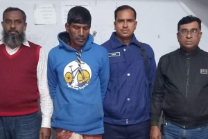 কুমারখালীতে পুলিশের অভিযানে মাদক ব্যবসায়ী গ্রেফতার