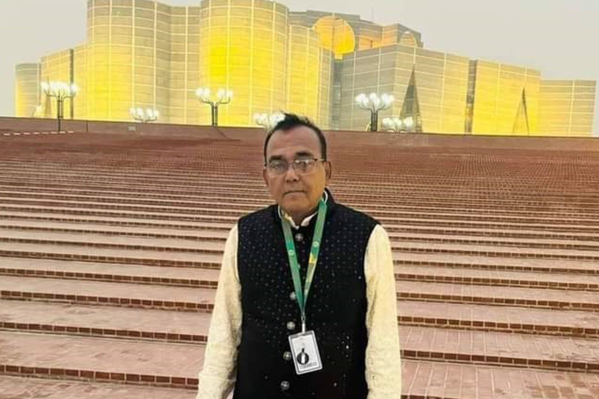 সংসদীয় স্থায়ী কমিটির সদস্য হয়েছেন কামারুল আরেফিন এমপি