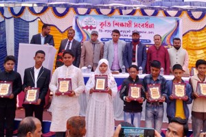 ক্যাডেট কলেজে চান্স প্রাপ্ত শিক্ষার্থীসহ মেধাবীদের সংবর্ধনা অনুষ্ঠান