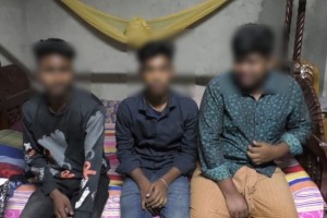 কুমারখালীতে চোরাই মালামাল সহ আটক তিন কিশোর 