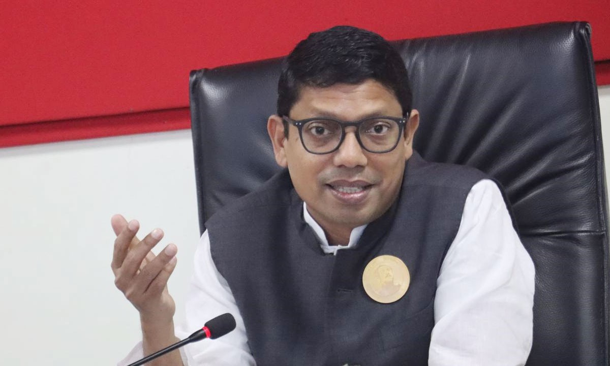 স্মার্ট ডাক সেবা দিতে সরকার বদ্ধপরিকর : পলক