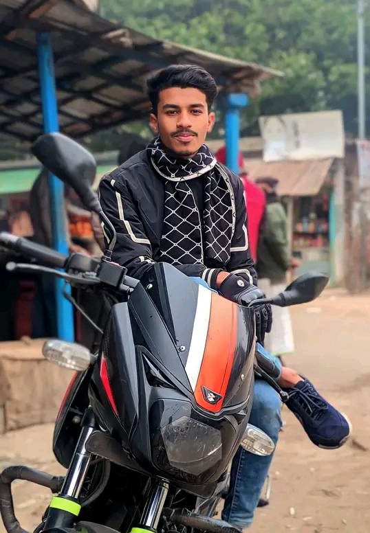 কালীগঞ্জে ট্রাক-মোটরসাইকেল মুখোমুখি সংঘর্ষে কলেজ শিক্ষার্থী নিহত