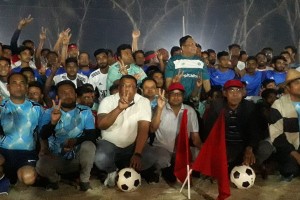 মিনাপাড়ায় কাউন্সিলর কাপ নাইট ফুটবল টুর্নামেন্টে’র উদ্বোধন