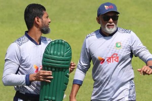 ‘ফাইটার’ মাহমুদউল্লাহকে বিশ্বকাপের দলে দেখেন বিসিবি সভাপতি