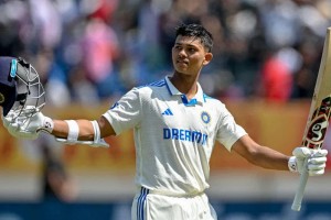 আইসিসির ফেব্রুয়ারির সেরা জয়সোয়াল