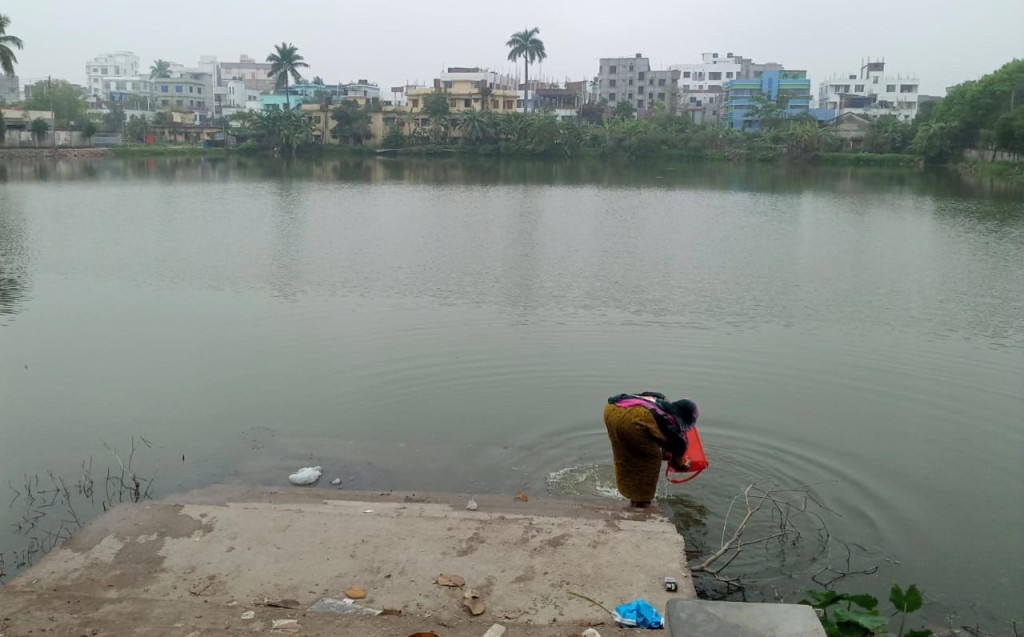 কুষ্টিয়া সদর হাসপাতালের পুকুর নিয়ে পুকুর চুরির গল্প 5 173867875367a221e1910b1 কুষ্টিয়া সদর হাসপাতালের পুকুর নিয়ে পুকুর চুরির গল্প