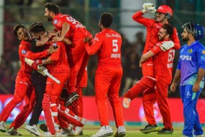 ইসলামাবাদ পিএসএলের রেকর্ড চ্যাম্পিয়ন 