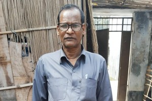 খোকসায় ভূমি অফিসের পিয়নের বিরুদ্ধে অনিয়মের অভিযোগ