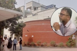 কুষ্টিয়া আঞ্চলিক পাসপোর্ট অফিসে দালাল ছাড়া সেবা পাওয়া কঠিন