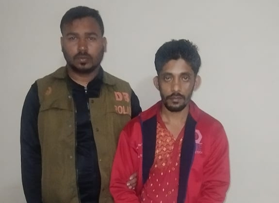 দৌলতপুরে ফেনসিডিলসহ কামু গ্রেফতার