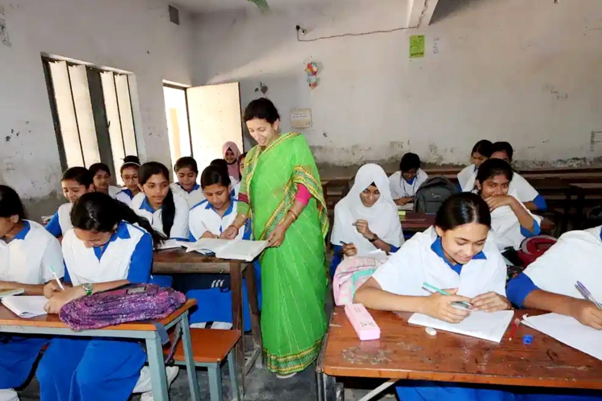 বিদ্যালয়ে ছুটি নিয়ে নতুন চিন্তাভাবনা 