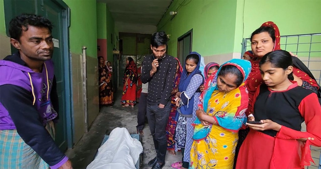 কালীগঞ্জে কাভার্ডভ্যানের ধাক্কায় আলমসাধুর চালক নিহত 3 173867881367a2221dc9b3d কালীগঞ্জে কাভার্ডভ্যানের ধাক্কায় আলমসাধুর চালক নিহত
