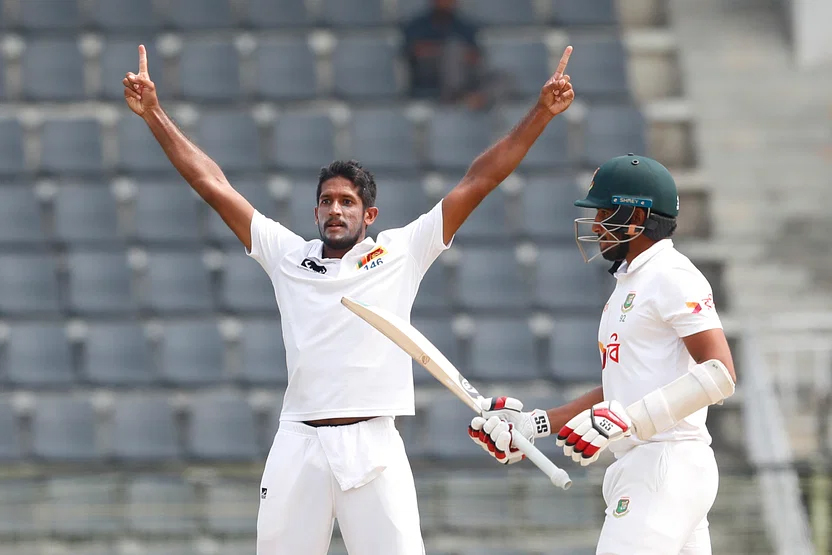 নাহিদ রানাকে আউট করলে শতক করা হয়নি মুমিনুলের