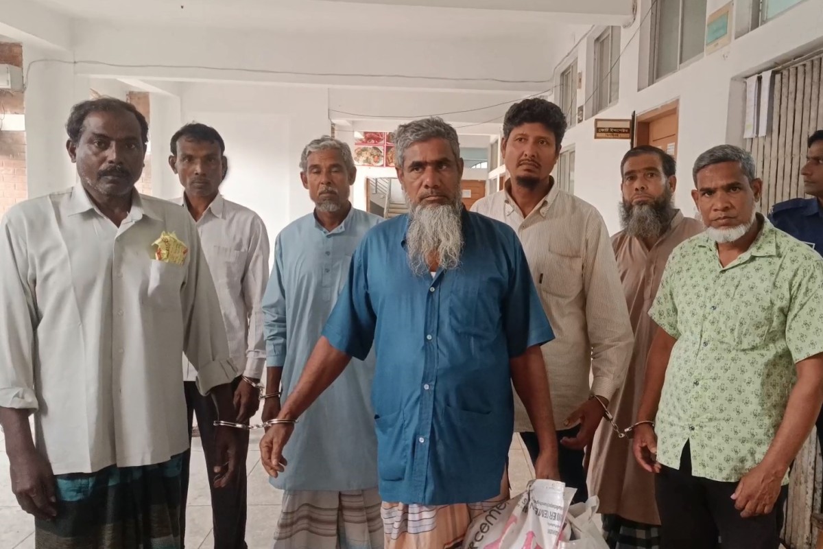 হরিণাকুন্ডুতে কৃষক হত্যা মামলায় ৫ জনের যাবজ্জীবন ৩ জনের ১০ বছরের সশ্রম কারাদন্ড