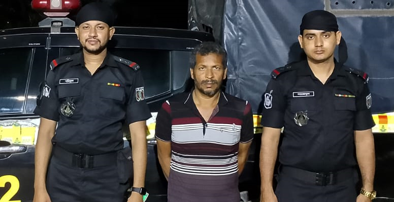 কুষ্টিয়ায় ০২ বছরের সশ্রম কারাদণ্ডপ্রাপ্ত পলাতক আসামি গ্রেফতার