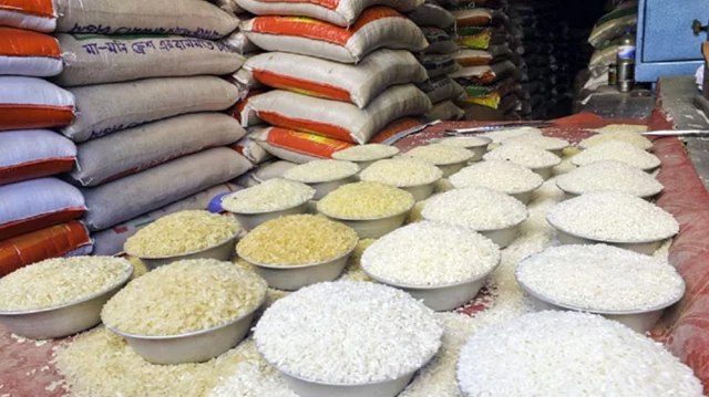 কুষ্টিয়ার মোকামে হঠাৎ বেড়েছে সরু চালের দাম