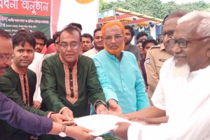 কোনদিন তাদের কাছে আমার ঋন শোধ হবেনা: কামারুল এমপি