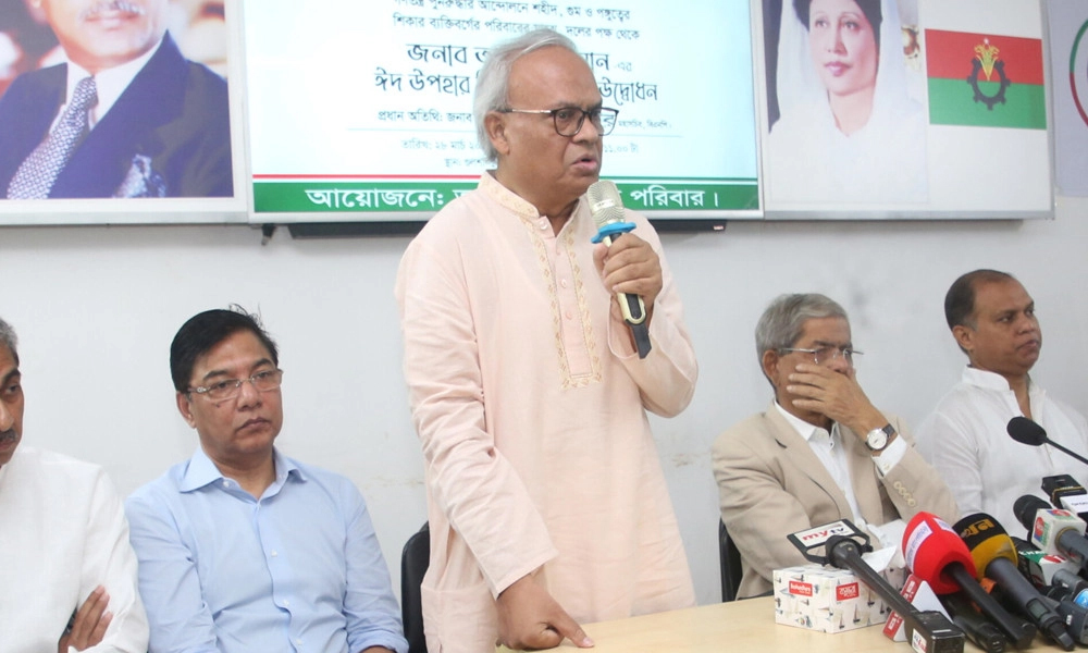 বিএনপির নেতাদের স্ত্রীরা ভারতীয় শাড়ি কেনেন না : রিজভী