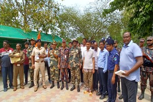 পাঁচ বছর আগে নিরুদ্দেশ হওয়া ভারতীয়কে পরিবারের কাছে হস্তান্তর