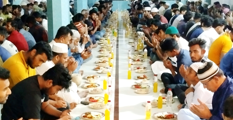 কুমারখালী পৌর আ.লীগের সভাপতির উদ্যোগে দোয়া ও  ইফতার মাহফিল