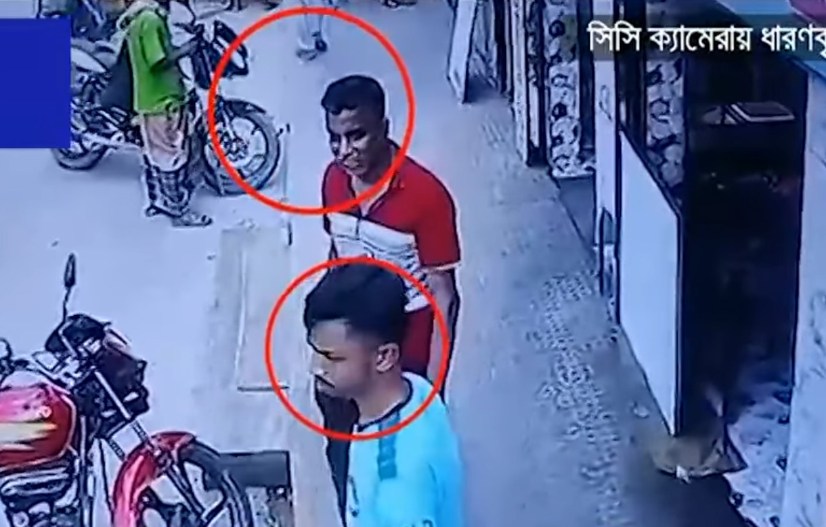 চোখের পলকে উধাও ছিনতাইকারীরা কুষ্টিয়ায় অভিনব পন্থায় ছিনতাই