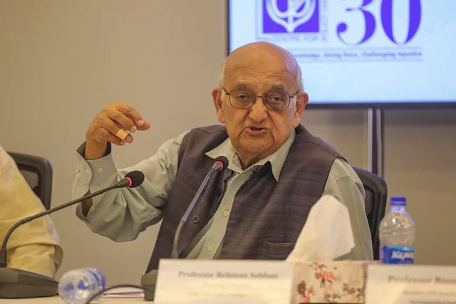 নির্বাচন কমিশন, দুদক ও বাংলাদেশ ব্যাংক ভালোভাবে কাজ করছে না: রেহমান সোবহান