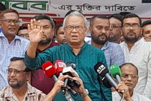 যেকোনো সময় গদি ডুবে যাবে, আতঙ্কে সরকার: রিজভী