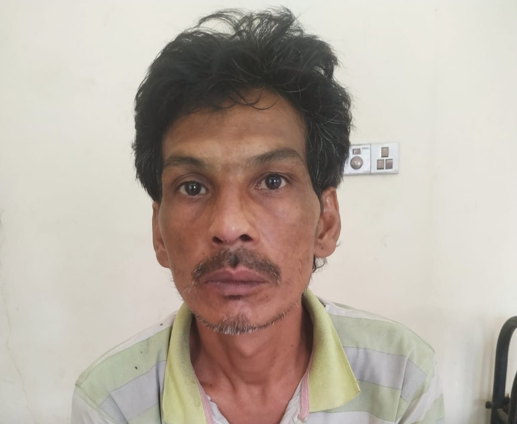 কুষ্টিয়ার কুঠিপাড়ায় মাদক ব্যবসায়ী কায়ূম মাদকসহ গ্রেফতার 4 173867933167a22423c2ed2 কুষ্টিয়ার কুঠিপাড়ায় মাদক ব্যবসায়ী কায়ূম মাদকসহ গ্রেফতার