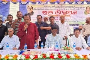 মিরপুরে ৩টি উন্নয়ন কাজের উদ্বোধন করেছেন কামারুল এমপি 