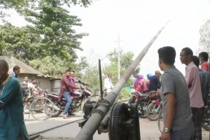 গেট ম্যান পেল কুমারখালীর মানুষ! 