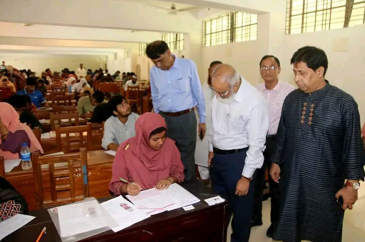 গুচ্ছের ‘বি’ ইউনিটের ভর্তি পরীক্ষায় ইবি কেন্দ্রে উপস্থিতি ৯৪ শতাংশ