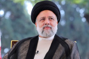 হেলিকপ্টার দুর্ঘটনায় ইরানের প্রেসিডেন্ট রাইসি নিহত