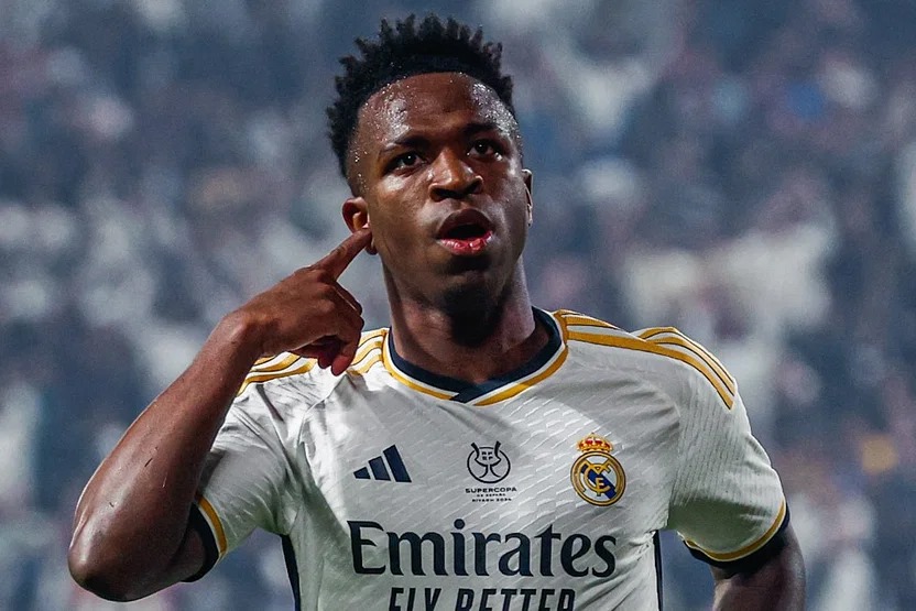 ভিনিসিয়ুস বিশ্বের সেরা তিন খেলোয়াড়ের একজন: রিভালদো