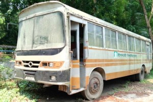 ইবির প্রথম বাস সংরক্ষণের দাবি শিক্ষার্থীদের