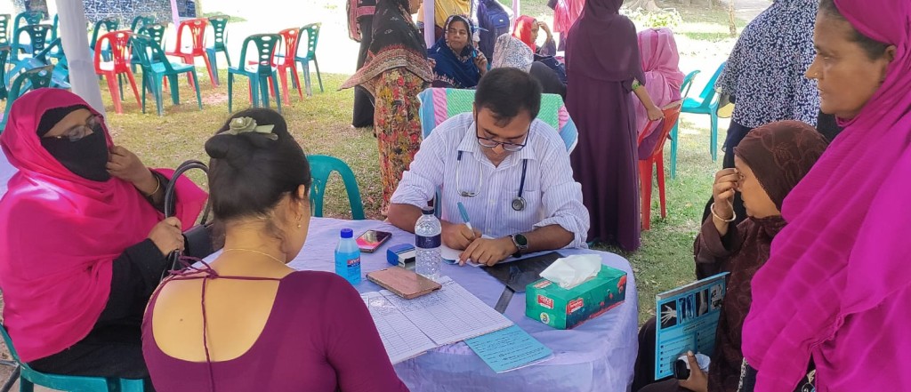 মিরপুরে মেডিসিন ও অর্থোপেডিক রোগীদের জন্য সাধারণ স্বাস্থ্য ক্যাম্পের আয়োজন 4 173867959467a2252a9d665 মিরপুরে মেডিসিন ও অর্থোপেডিক রোগীদের জন্য সাধারণ স্বাস্থ্য ক্যাম্পের আয়োজন