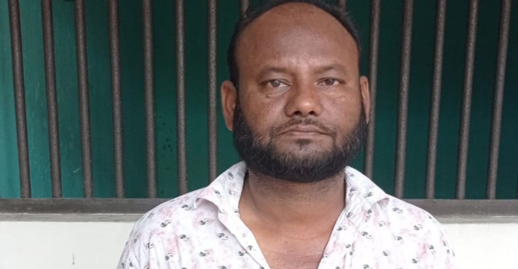 কুষ্টিয়ায় বিধবাকে ধর্ষণের অভিযোগে লম্পট আটক 4 173867959567a2252bcdd81 কুষ্টিয়ায় বিধবাকে ধর্ষণের অভিযোগে লম্পট আটক