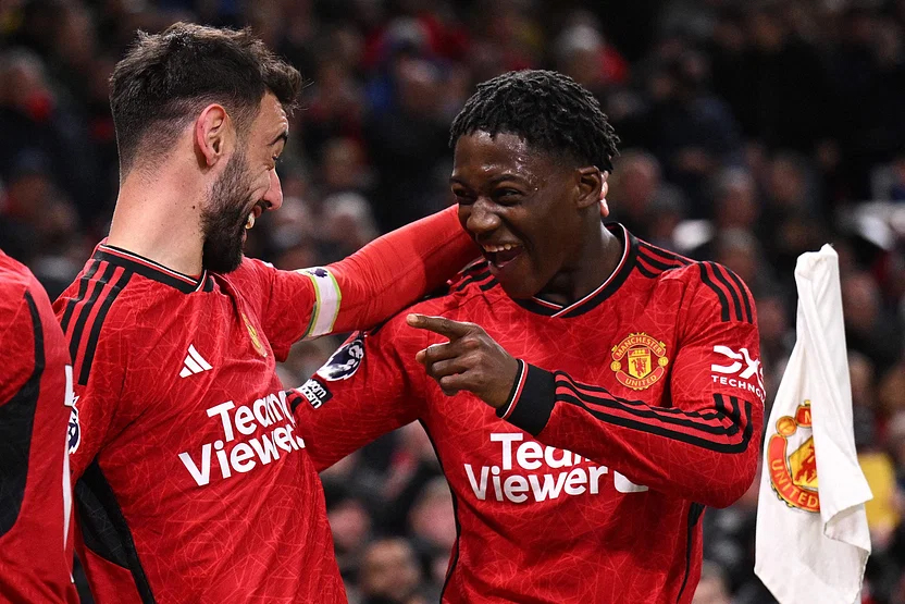 মাঠে সাফল্য নেই, তবু সবচেয়ে দামি ক্লাব ইউনাইটেড