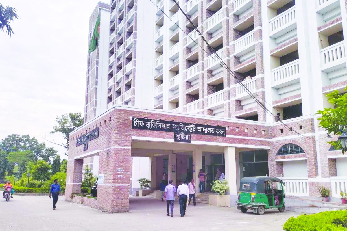দুদকের মামলায় সাবেক সাব-রেজিষ্ট্রারসহ ২ জনের কারাদন্ড