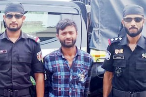 কুষ্টিয়ায় র‌্যাবের হাতে স্বর্ণ চোরাচালান মামলার যাবজ্জীবন সাজাপ্রাপ্ত আসামি গ্রেফতার